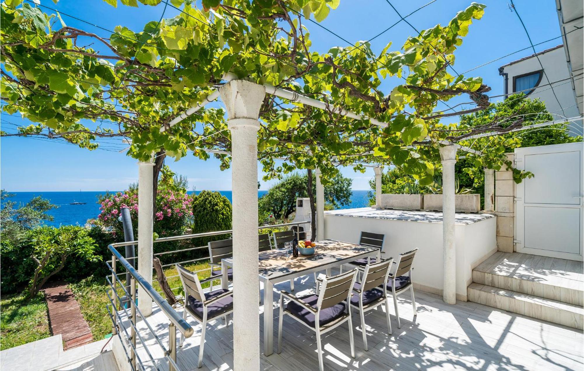 Cozy Apartment In Dubrovnik With House Sea View Екстер'єр фото